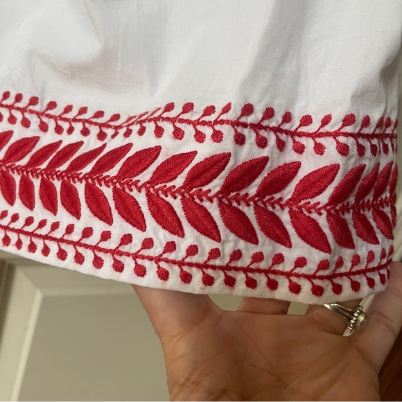 Like New J Crew Embroidered skirt w/removable belt - Picture 5 of 9